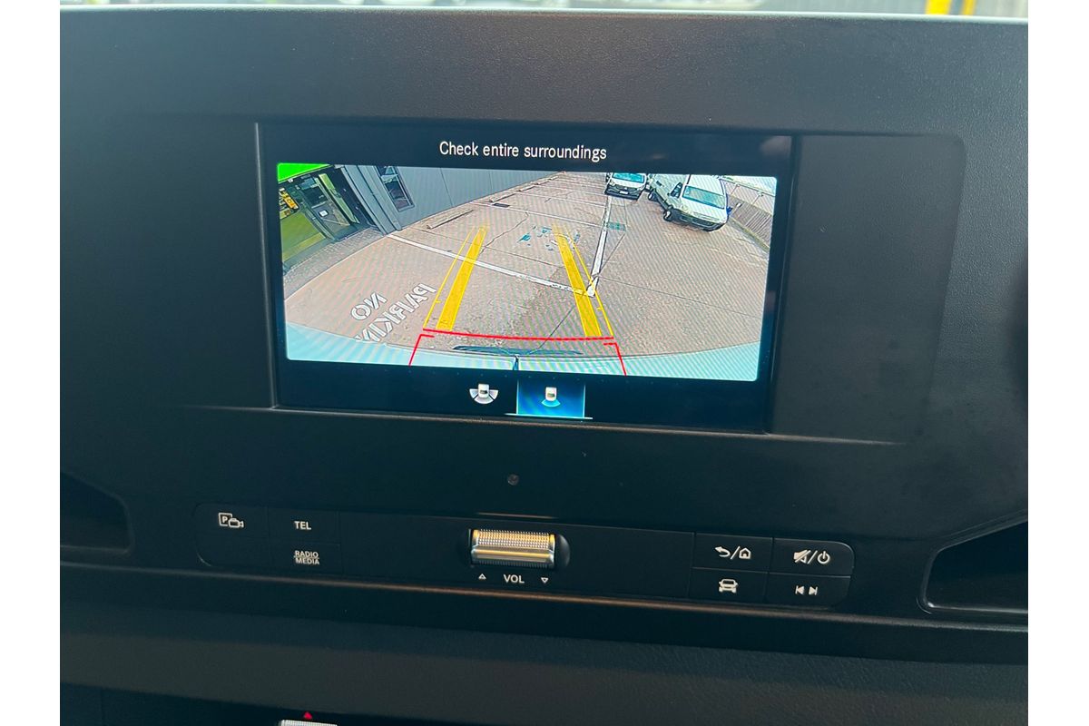 2023 Mercedes-Benz Sprinter 317CDI VS30 MWB Low Roof image 18