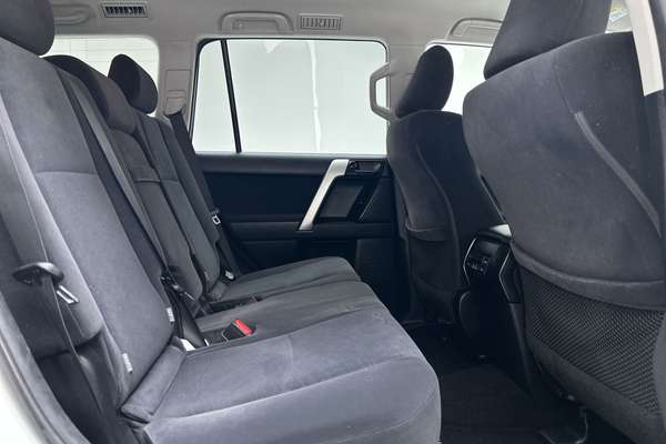 2023 Toyota Landcruiser Prado GXL GDJ150R thumb-11