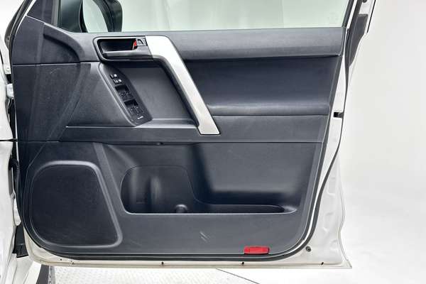 2023 Toyota Landcruiser Prado GXL GDJ150R thumb-18