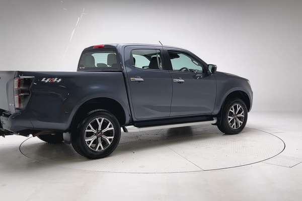 2023 Isuzu D-MAX LS-U+ 4X4 thumb-7