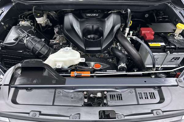 2023 Isuzu D-MAX LS-U+ 4X4 thumb-10