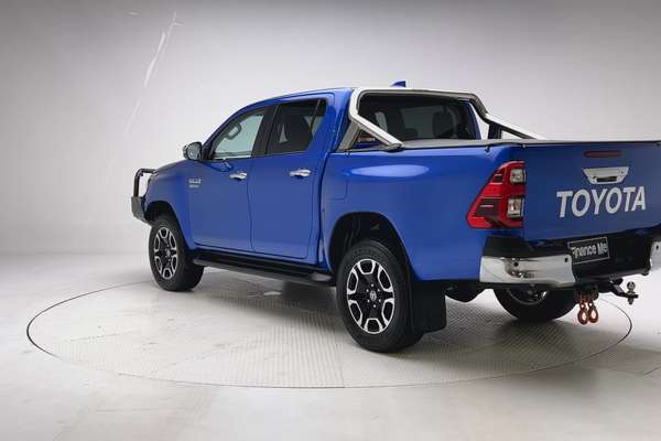 2023 Toyota Hilux SR5 GUN126R 4X4 thumb-5