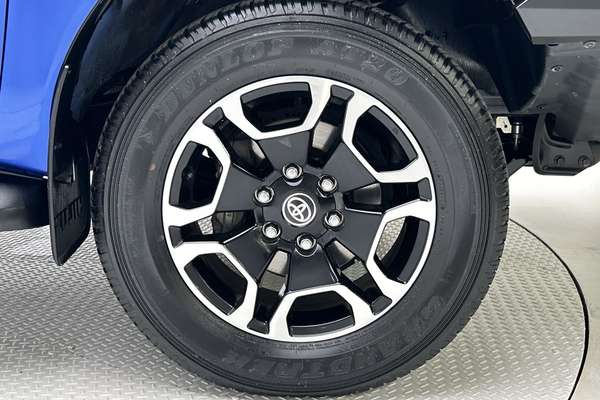 2023 Toyota Hilux SR5 GUN126R 4X4 thumb-9