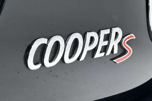 2023 MINI Convertible Cooper S Classic F57 LCI-2 thumb-21