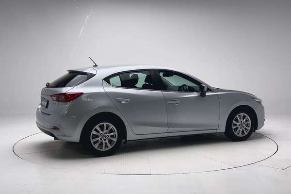 2018 Mazda 3 Maxx Sport BN Series thumb-2