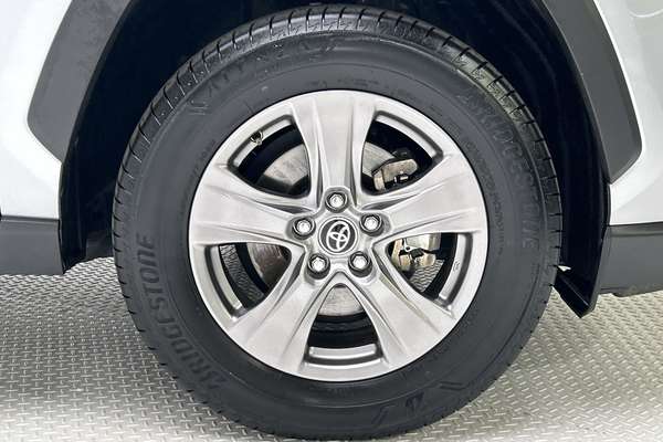 2025 Toyota RAV4 GX AXAH52R thumb-9