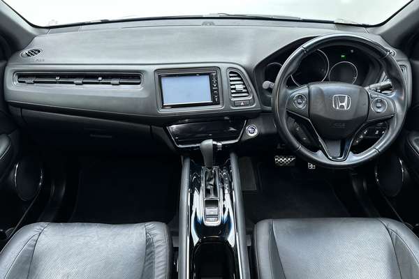 2019 Honda HR-V RS thumb-19