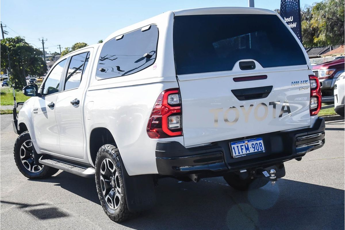 2024 Toyota Hilux SR5 48V GUN126R 4X4