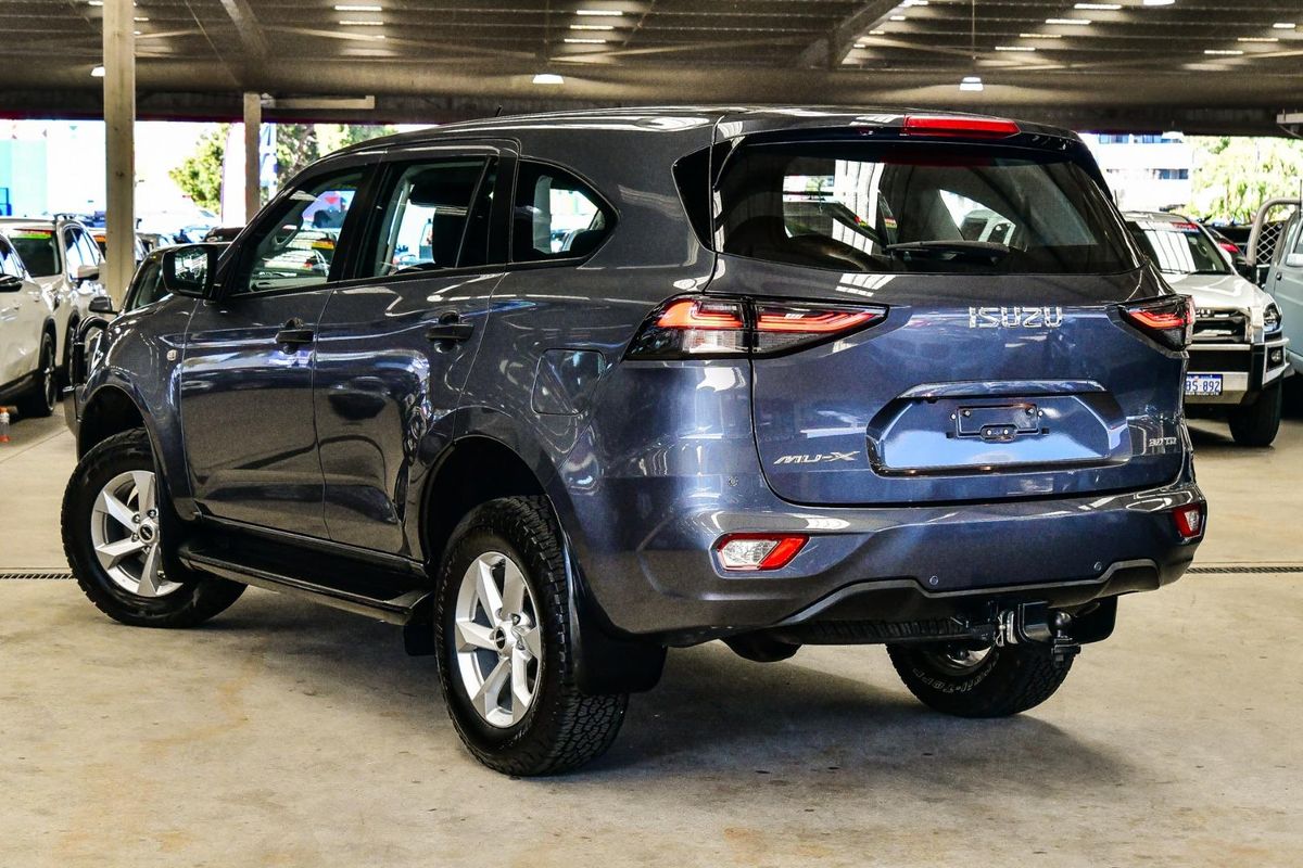 2024 Isuzu MU-X LS-M