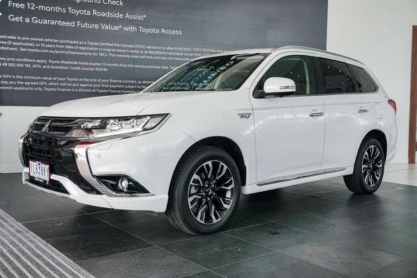 2017 Mitsubishi Outlander PHEV Exceed ZK
