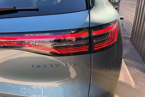 2026 Geely EX5 Inspire Extended Range E245 thumb-14