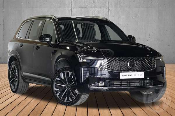 2025 Volvo XC90 Ultra B5 Bright