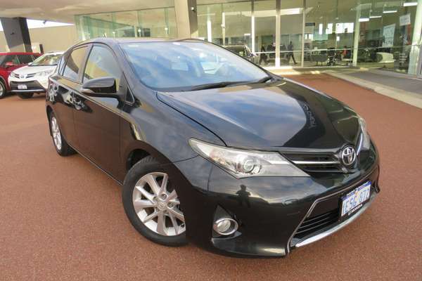 2015 Toyota Corolla Ascent Sport ZRE182R