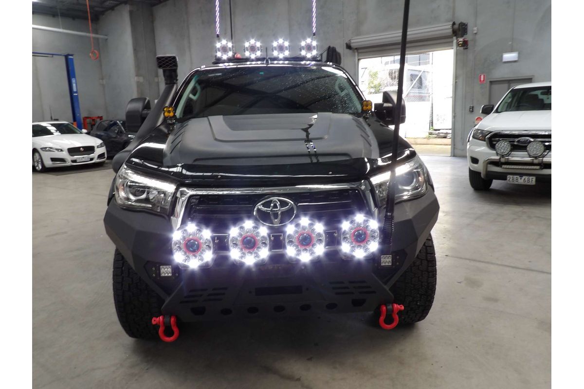 2018 Toyota Hilux SR5 GUN126R 4X4 image 4