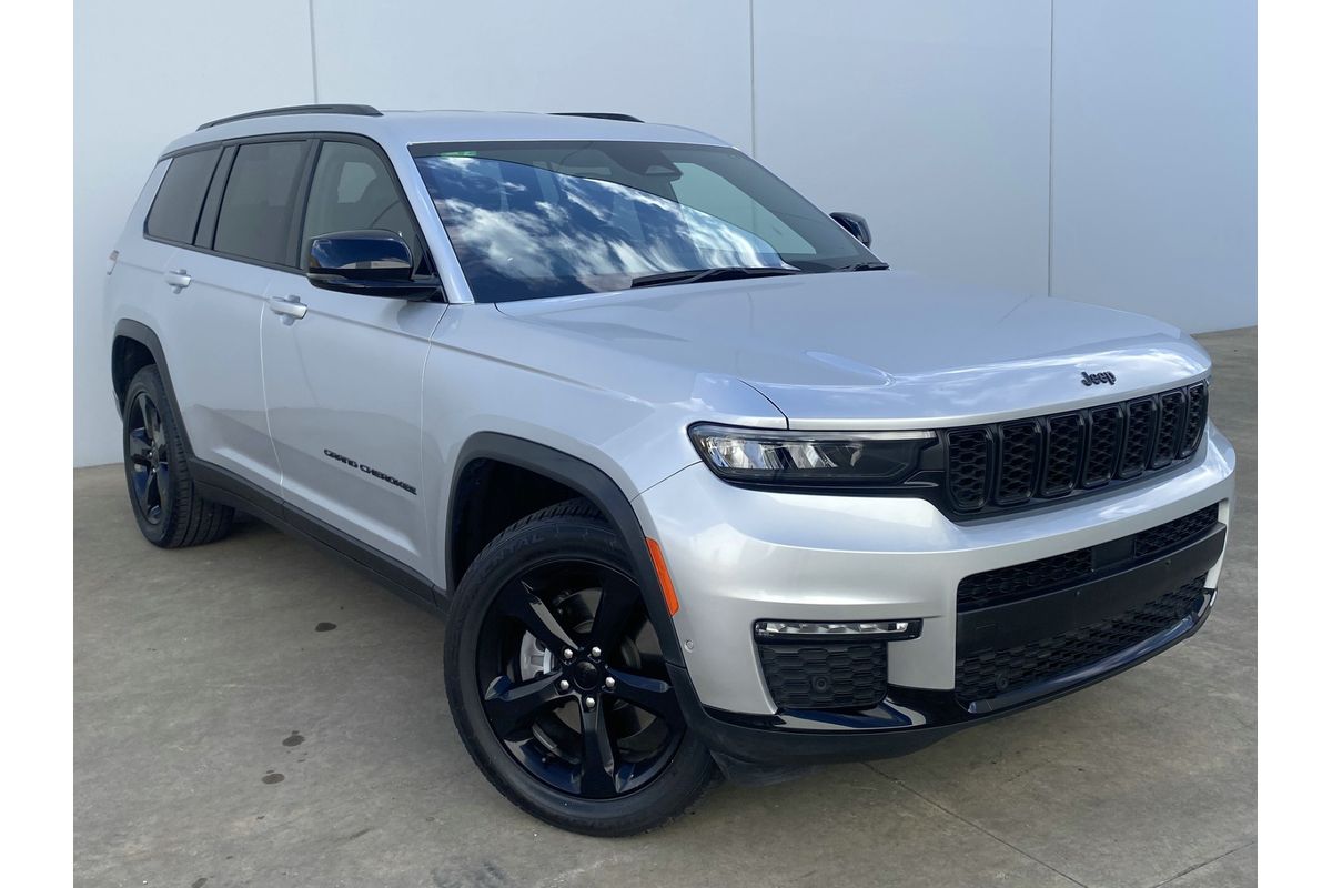 2025 Jeep Grand Cherokee Night Eagle WL