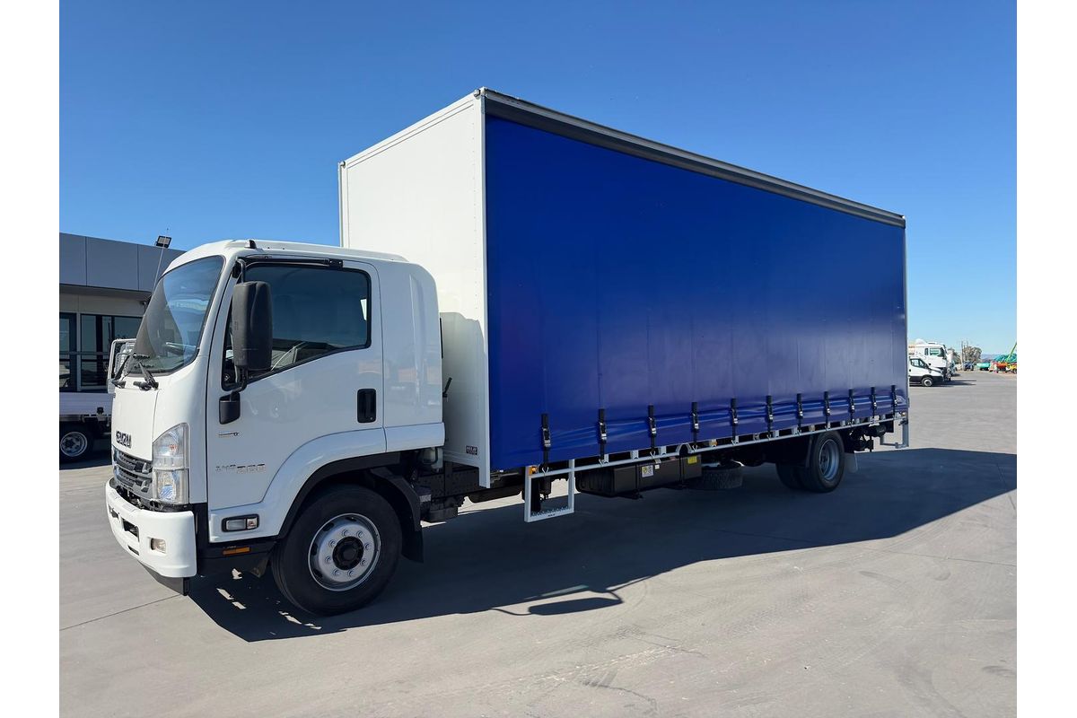 2017 Isuzu F Series FSR140/120-260