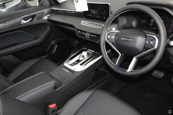 2024 GWM Haval Jolion Lux A01 thumb-5