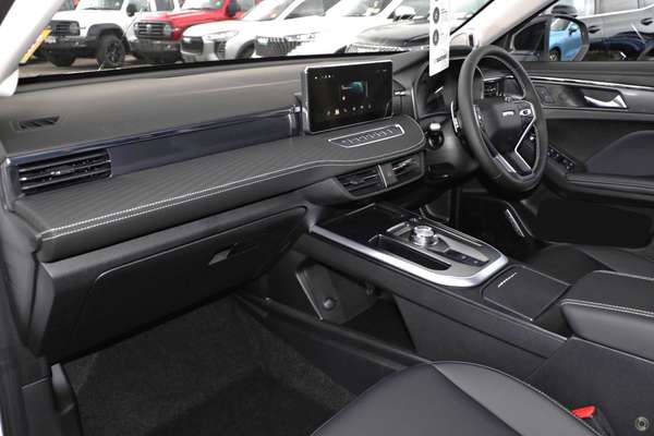 2024 GWM Haval Jolion Lux A01 thumb-6