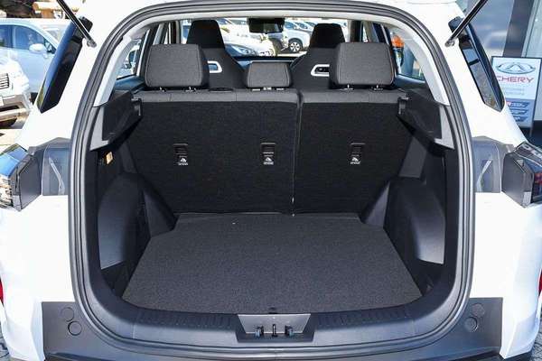 2026 Chery Tiggo 4 Urban thumb-5