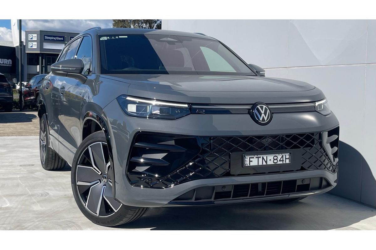 2025 Volkswagen Tayron 195TSI R-Line R4