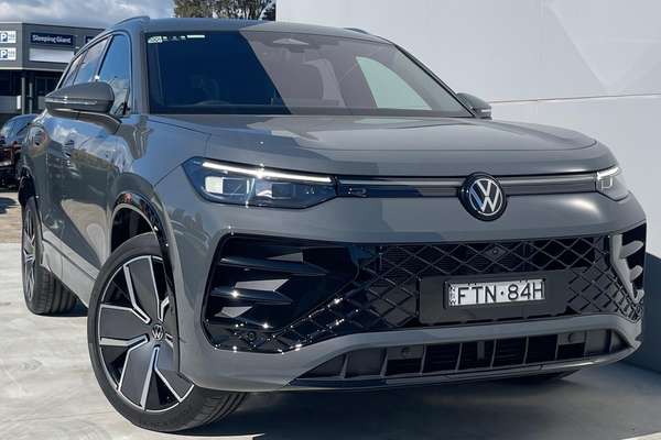 2025 Volkswagen Tayron 195TSI R-Line R4