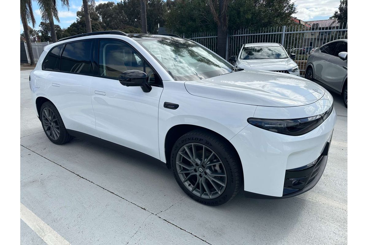 2025 Leapmotor C10 REEV Ultra Hybrid Design B11