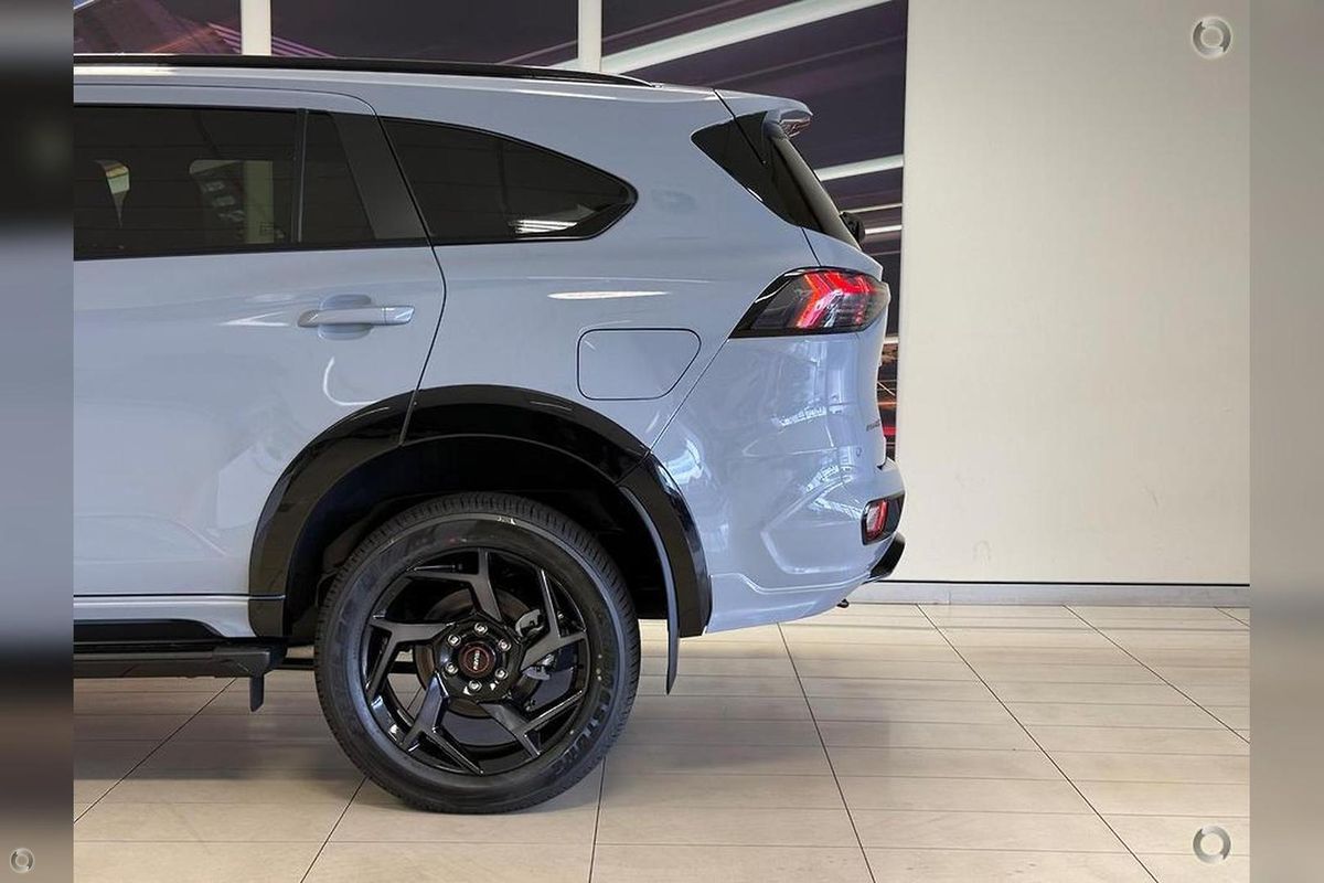 2026 Isuzu MU-X X-TERRAIN image 3
