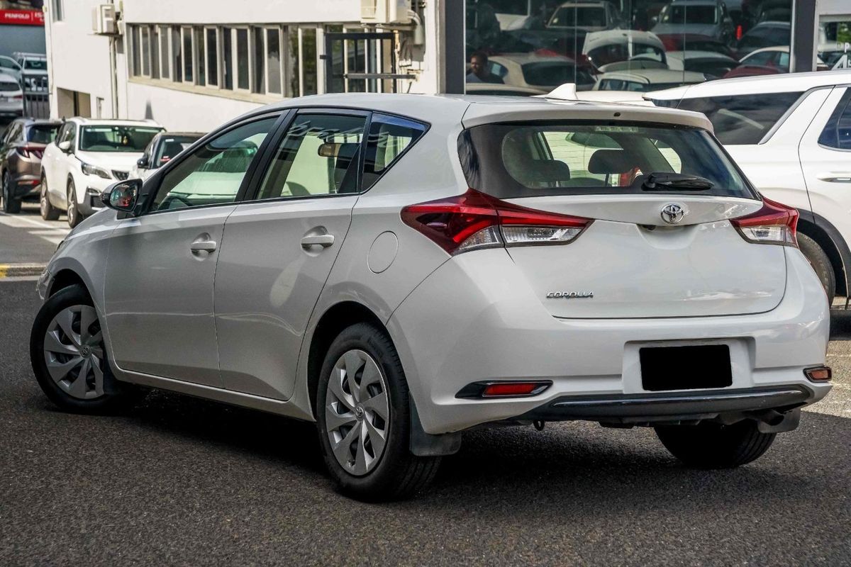 2015 Toyota Corolla Ascent ZRE182R