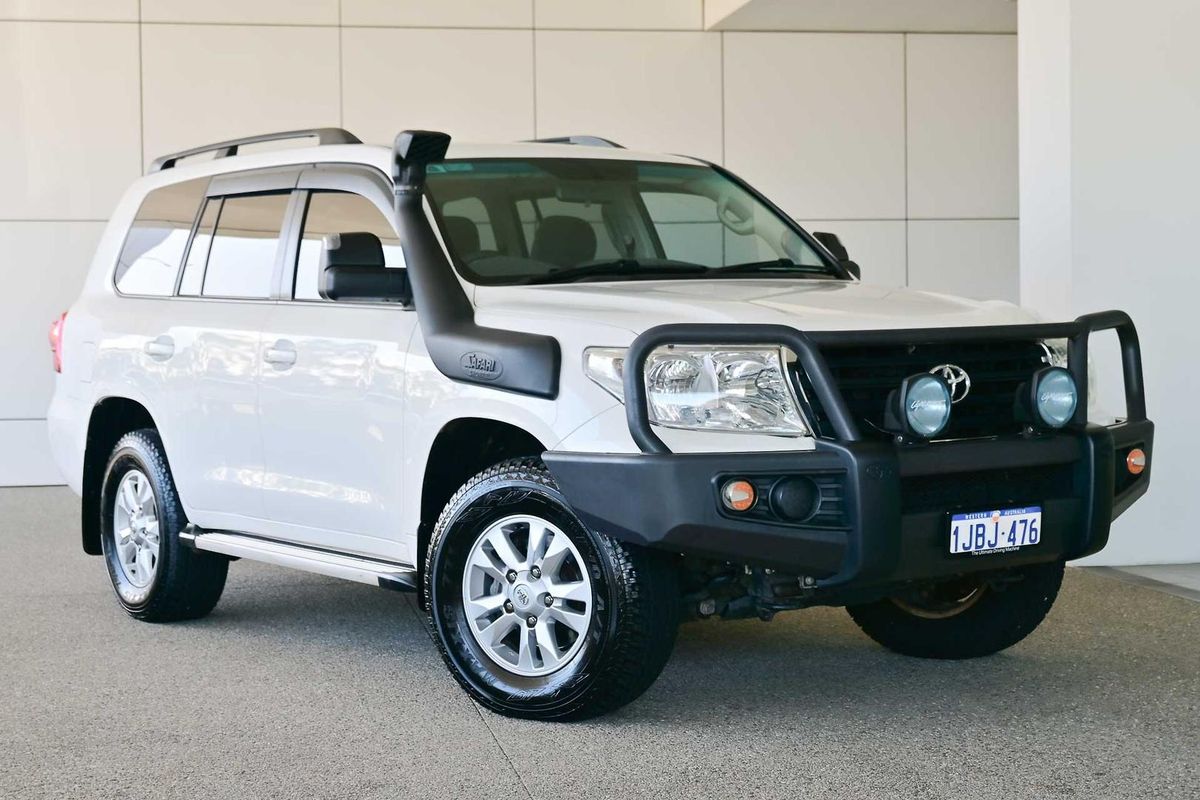 2015 Toyota Landcruiser GXL VDJ200R
