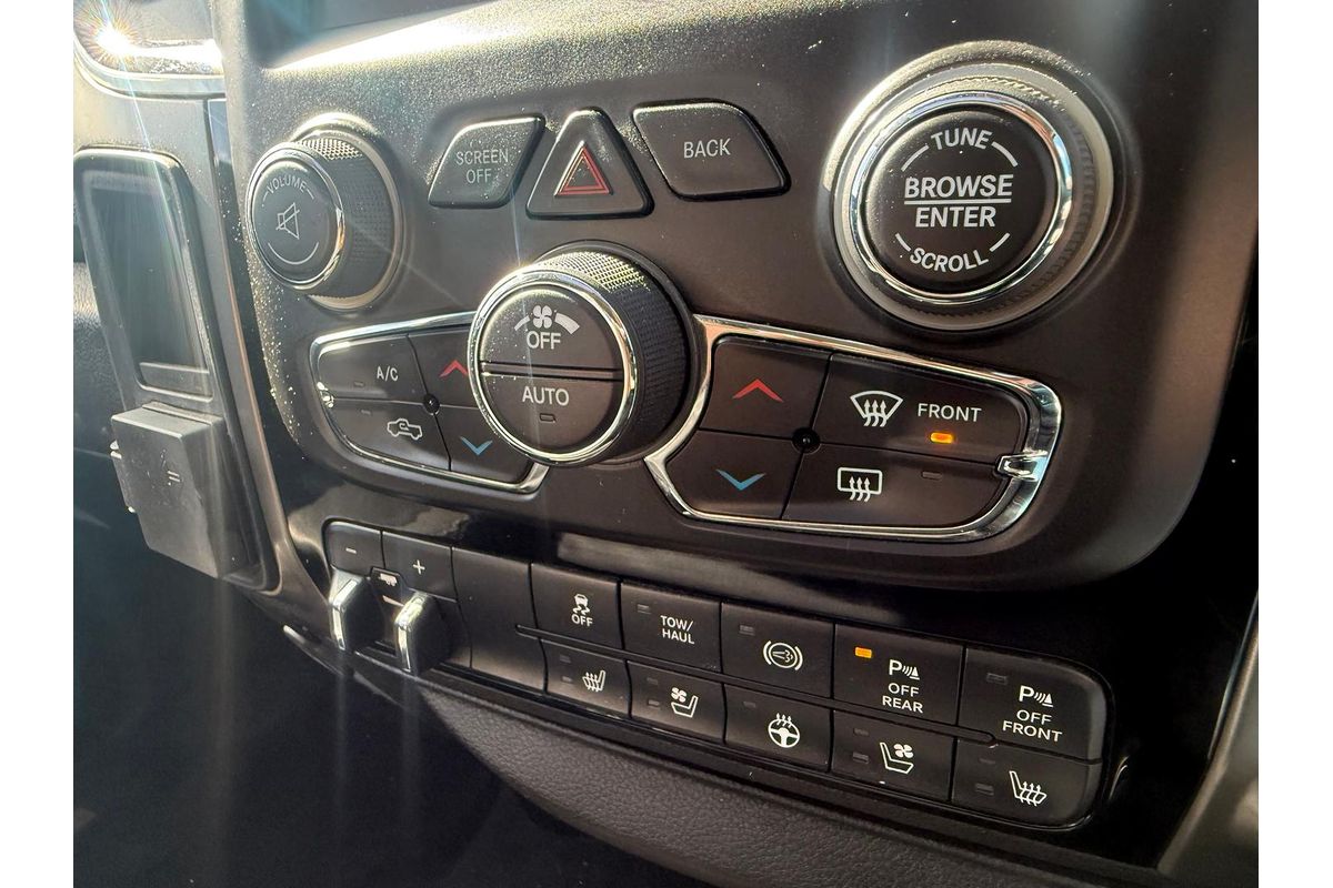 2019 RAM 2500 Laramie 4X4 image 11