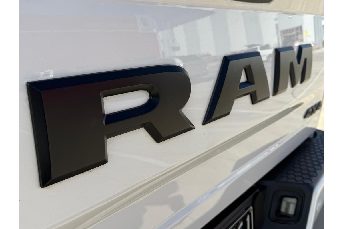 2019 RAM 2500 Laramie 4X4 image 15