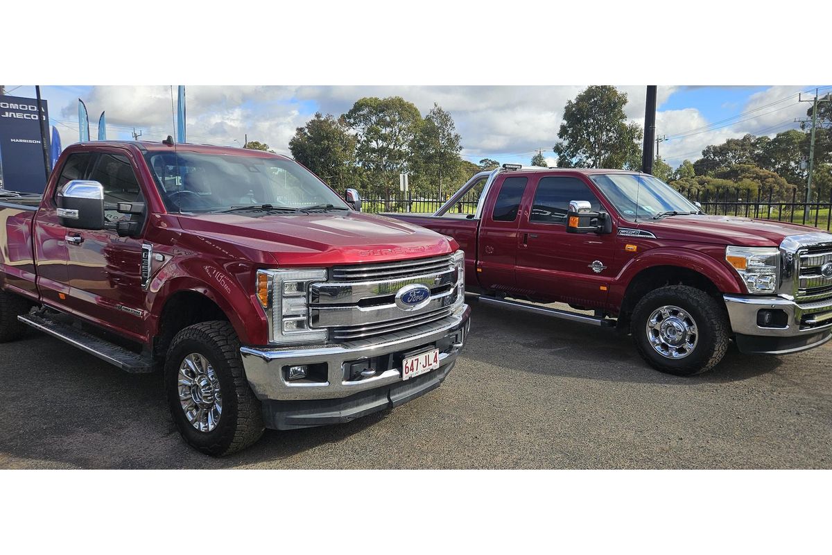 2014 Ford F250 Lariat 4X4 image 9