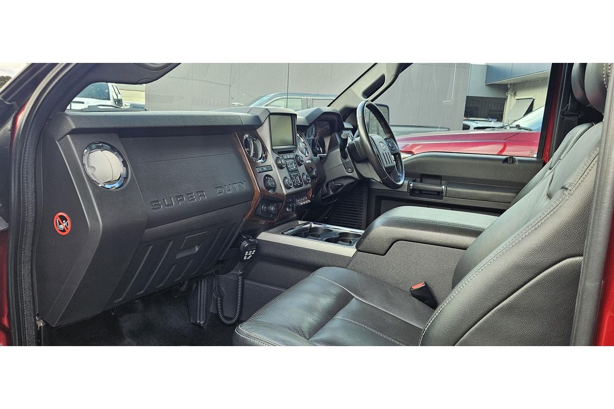 2014 Ford F250 Lariat 4X4 image 12