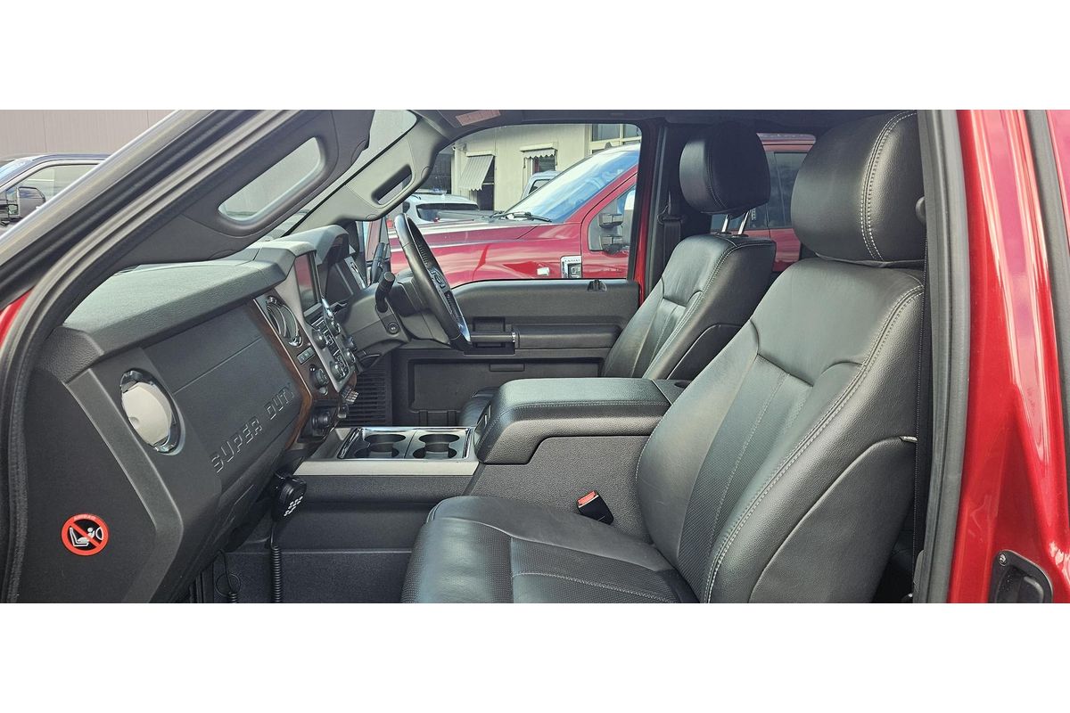 2014 Ford F250 Lariat 4X4 image 13