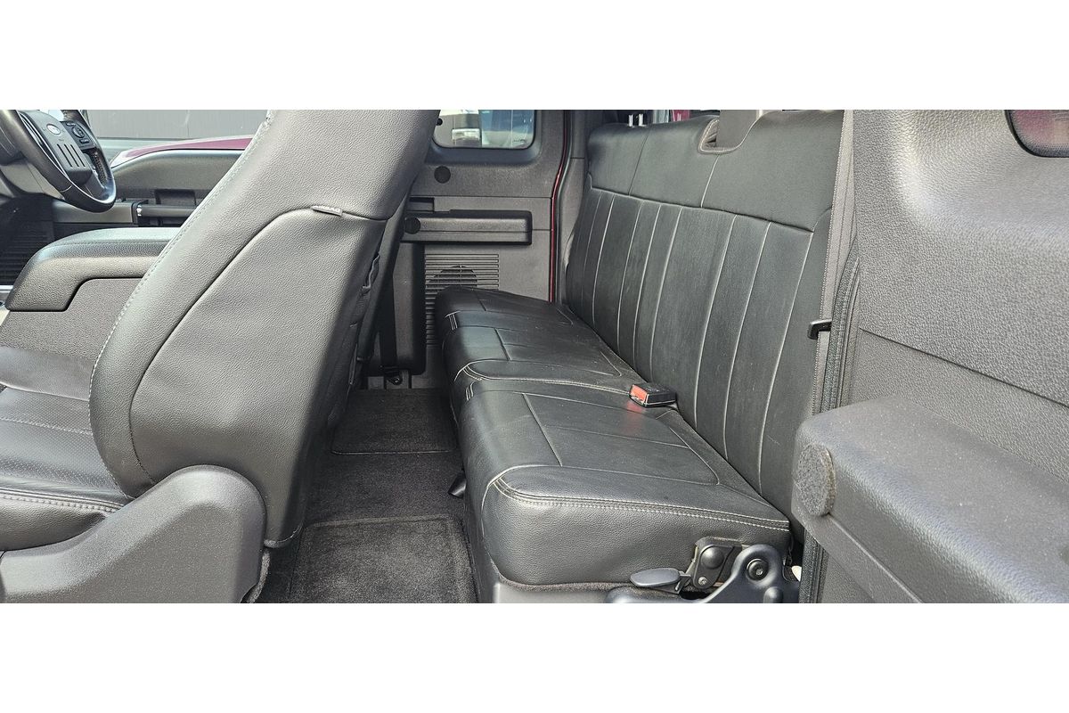 2014 Ford F250 Lariat 4X4 image 15