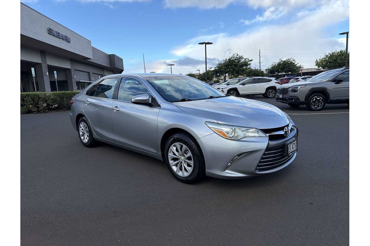 2017 Toyota Camry LE