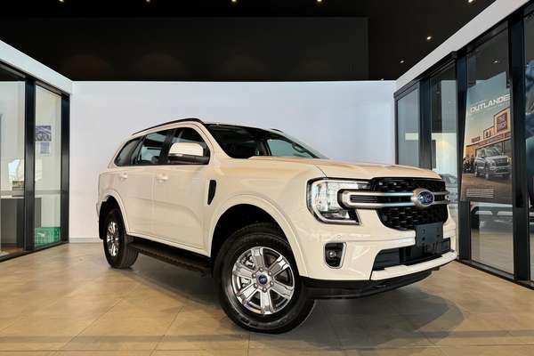 2024 Ford Everest Ambiente 2.0L