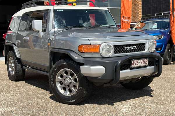 2011 Toyota FJ Cruiser GSJ15R