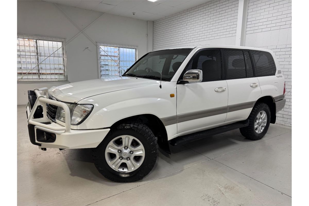 2005 Toyota Landcruiser Sahara HDJ100R