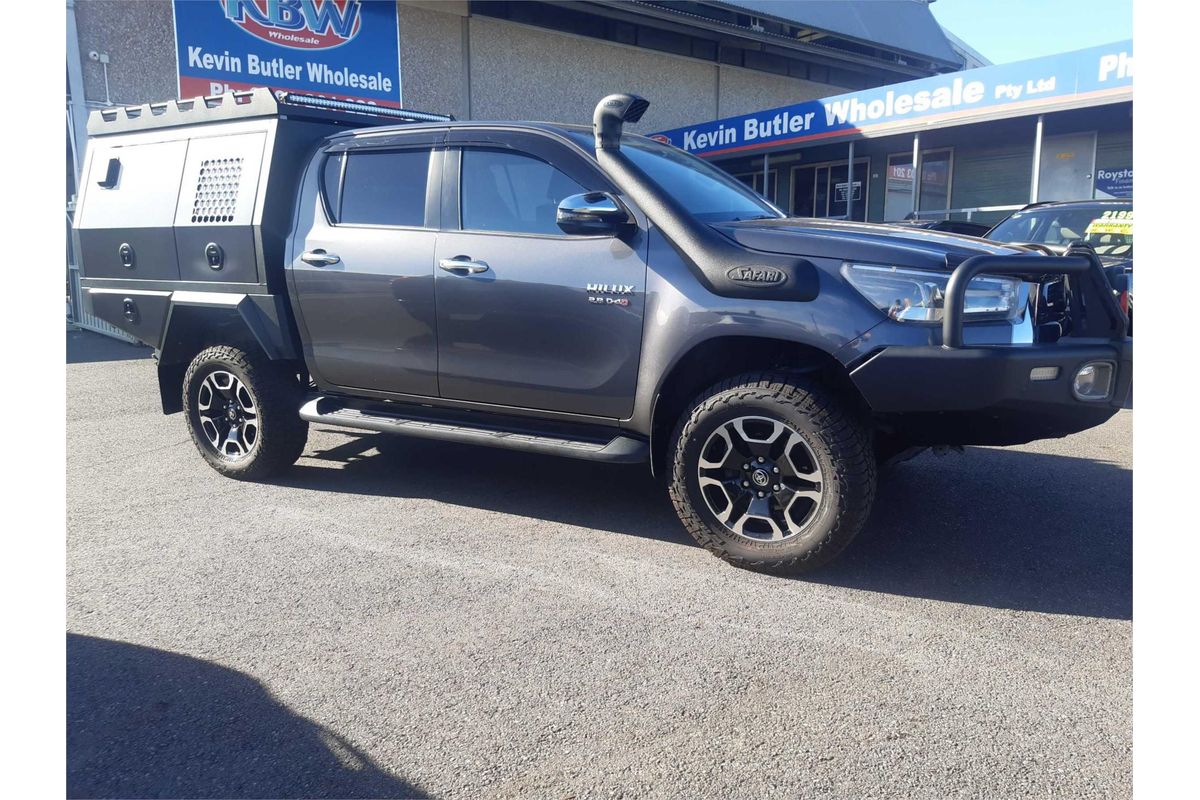 2023 Toyota Hilux SR5 (4x4) GUN126R 4X4