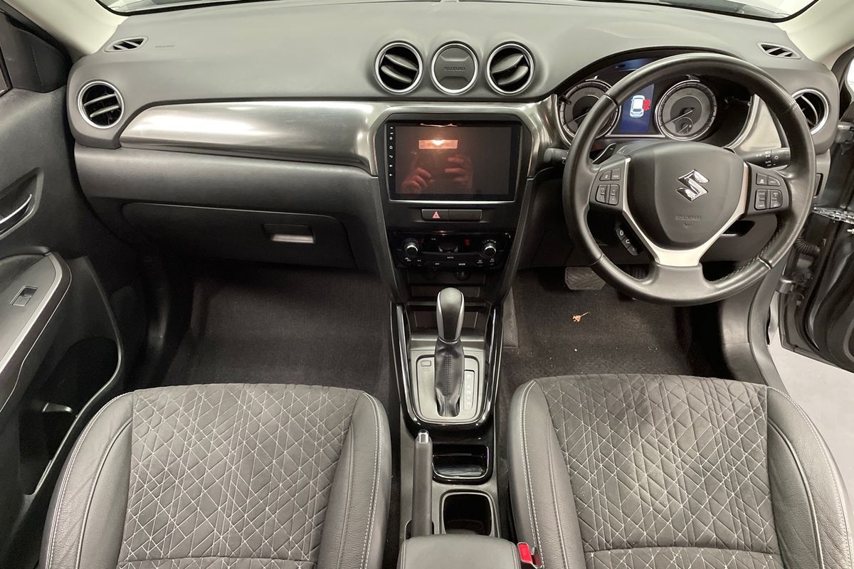 2023 Suzuki Vitara Turbo LY Series II