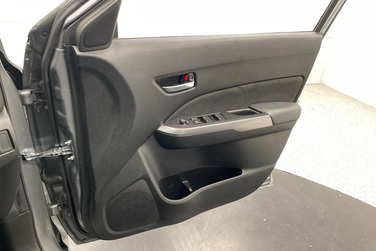 2023 Suzuki Vitara Turbo LY Series II
