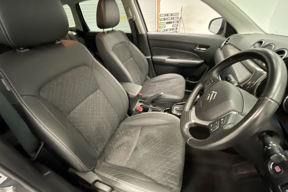 2023 Suzuki Vitara Turbo LY Series II