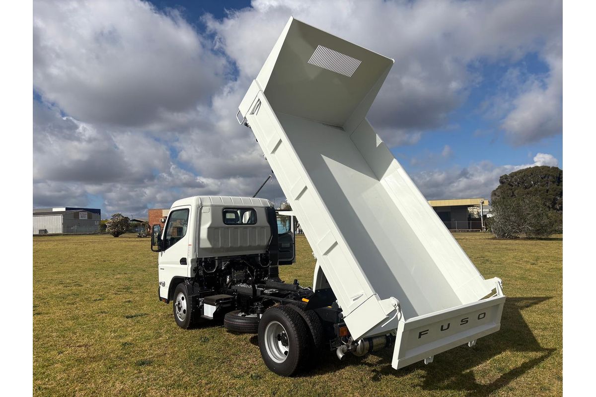 2026 Fuso Canter 615 Tipper image 19