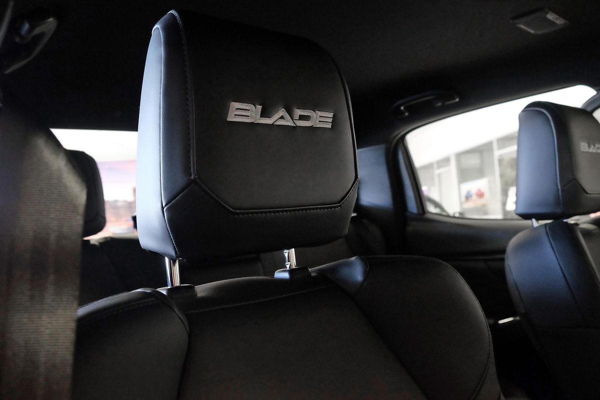 2026 Isuzu D-MAX BLADE 4X4 image 7