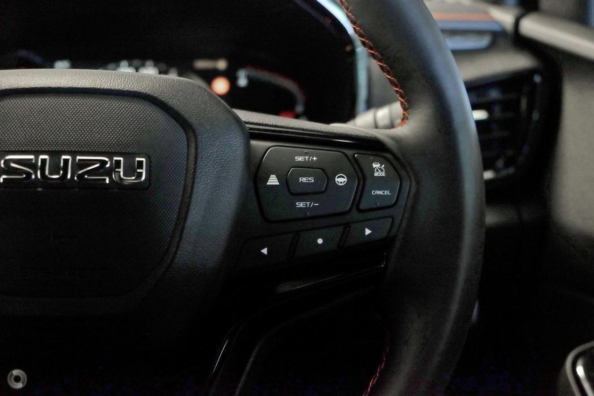 2026 Isuzu D-MAX X-TERRAIN 4X4 image 5