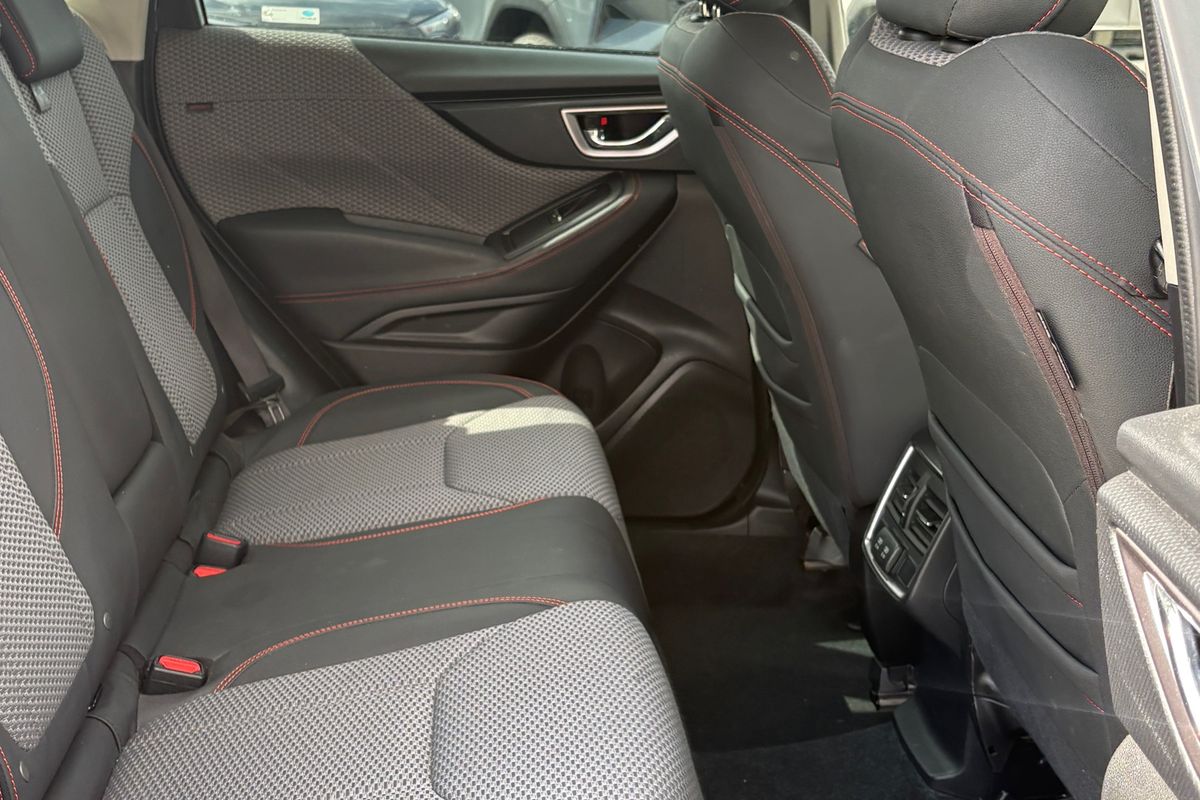 2021 Subaru Forester 2.5i Sport S5