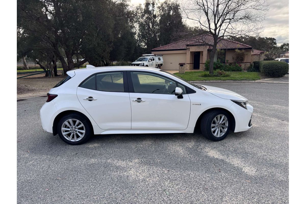 2023 Toyota Corolla Ascent Sport Hybrid ZWE219R