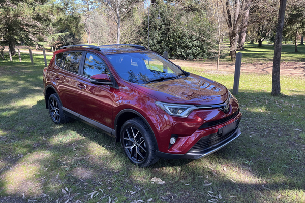 2018 Toyota RAV4 GXL ZSA42R