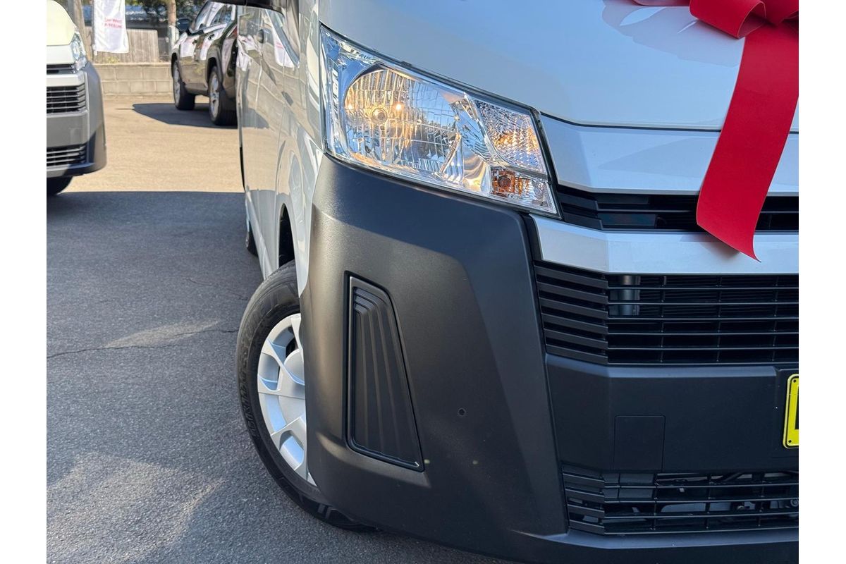 2021 Toyota Hiace GDH300R LWB